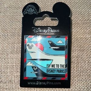 🆕✈️ Disney Parks “Fly Me to the Disney Parks” Trading Pin✈️🆕